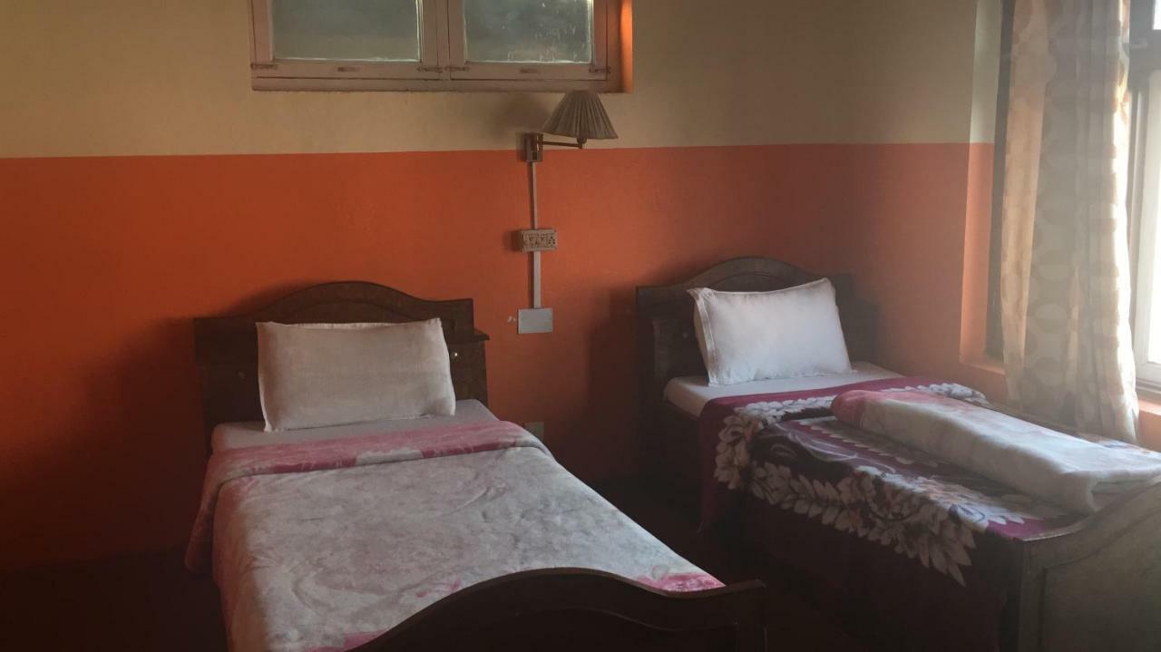 Hotel Mount Heaven Pokhara Eksteriør bilde